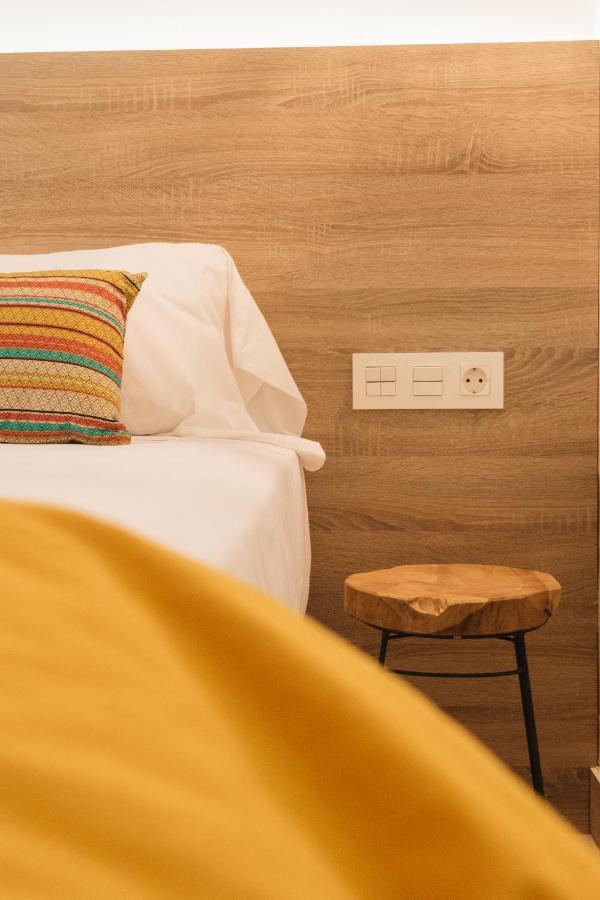 Apartaments La Rambla - Arbequina - 6 Persones Корднуделла Екстер'єр фото